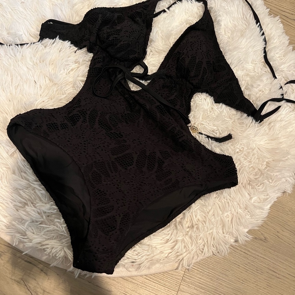 swimsuit